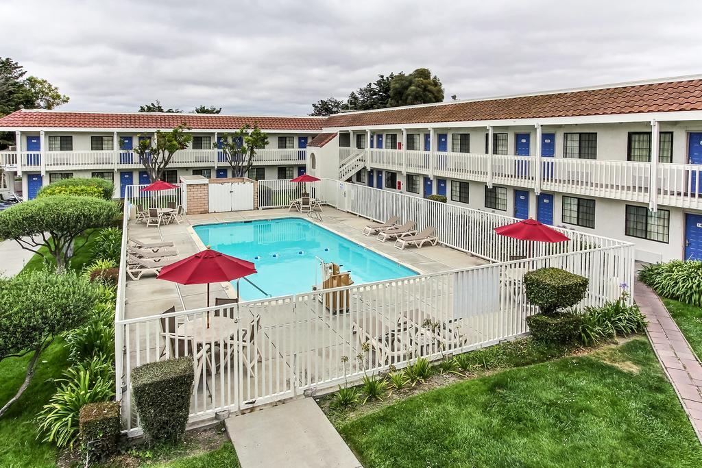 6-salinas, Ca - North Monterey Area Hotel 2*
